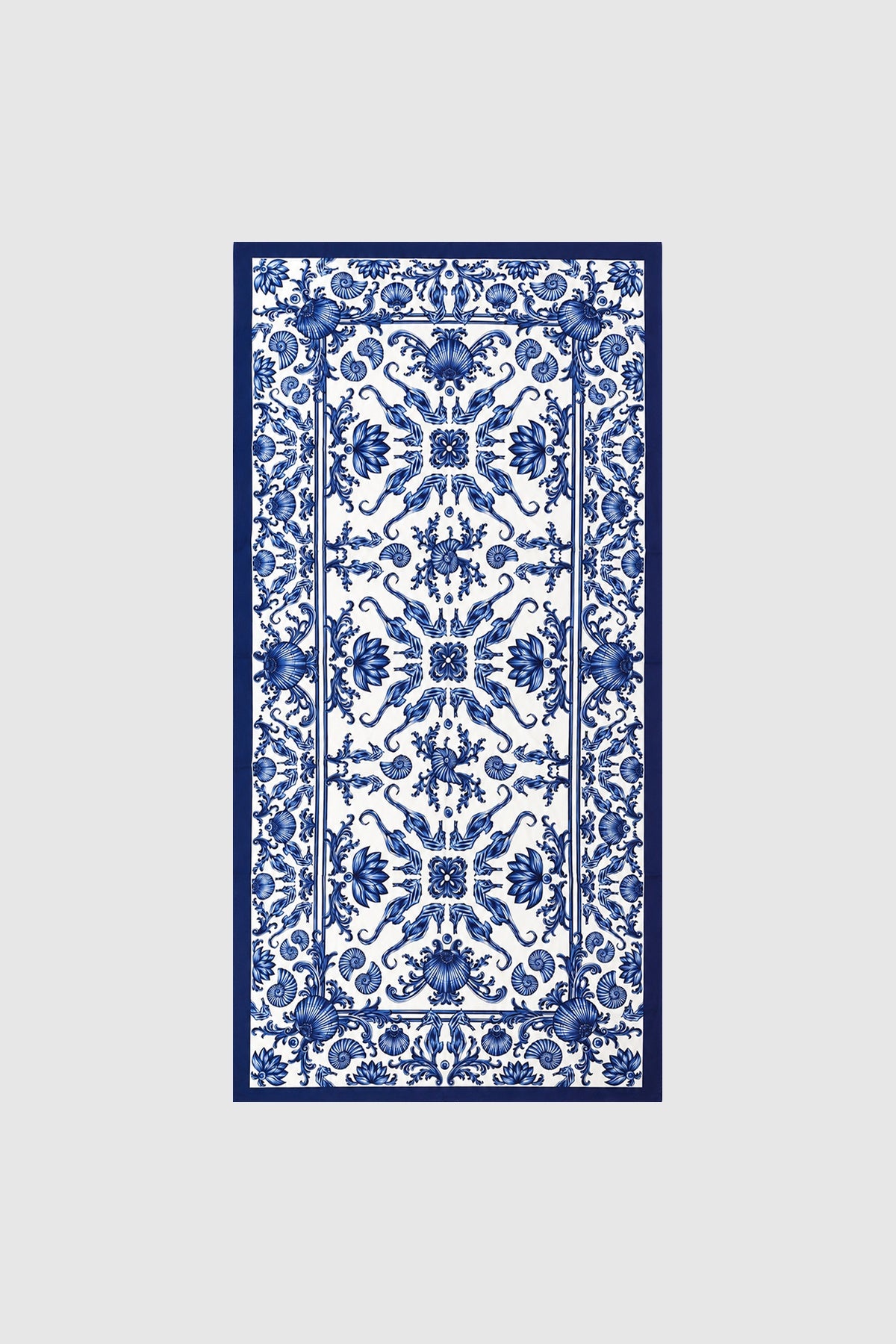 Blue Blanc blue and white table cloth 140x280, front view